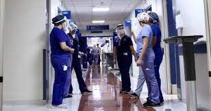 Esto a diferencia del gobierno que solo entregaría este bono a los trabajadores con contrato a honorarios. Gobierno Anuncia Bono Covid 19 Para Funcionarios De La Salud Bonos Del Gobierno De Chile