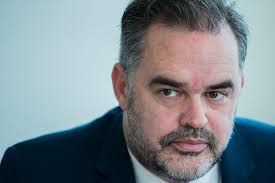 Managers fear 'unfair' professional regulation