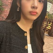 NJZ MINJI (뉴진스 민지)