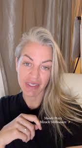 Mandy Perry's Instagram, Twitter & Facebook