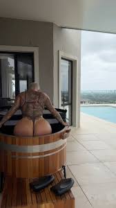 Morning ice bath & sauna recovery 💞