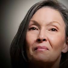 31 Exes Share Their Most Chaotic Breakup Stories That Sound Straight Out Of  A Movie