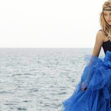 Sharon drury — out of the blue, pt. Shakira Blue Dress 1024 X 1024 Ipad Wallpaper