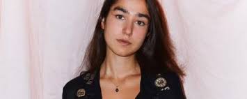 Rose Vidal : « Le langage éclaire le monde et, en même temps, épaissit son  mystère »