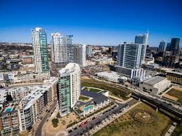 We love projects that support communities. Antenne Uber Austin Texas Modern Buildings Und Neuer Mitte Der Wolkenkratzer Von Im Stadtzentrum Gelegenen Hauptstadten Stockfoto Bild Von Drastisch Frost 80291886