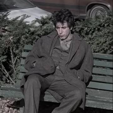 Al Pacino Sitting On Bench