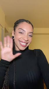 Mel Rey (@reyofsunshine26)