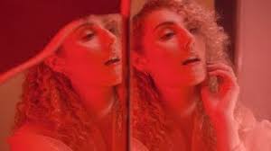 INTERVIEW: Biond talks glitterpop, hook up culture and the joy of 1980s  music — Women In Pop