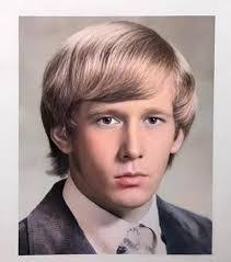 Dennis Peavy's Instagram, Twitter & Facebook