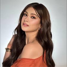 Life is better with a Sister and i will eternally be grateful for my Ate.  ❤️ She fought back against my bullies growing up and until today she has my  back. You