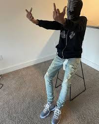 Dip Adhikari (dipadhikari500)