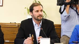 Lo encabeza el ministro de hacienda felipe larraín bascuñán. De Diputado A Vocero De Gobierno El Perfil Del Nuevo Ministro Jaime Bellolio Meganoticias