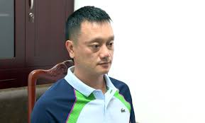 Trùm giang hồ Vi 'ngộ' lĩnh án 6 tháng tù - Người quan sát