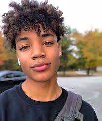10 year old boy haircuts curly hair at beautiful hairstyles. 150 Curtidas 0 Comentarios Corey Campbell Iammcoreycampbell No Instagram Light Skin Boys Cute Black Boys Curly Hair Men