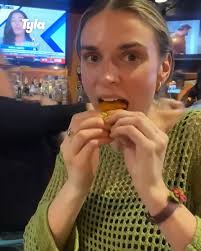 Don't forget to bow to the Evil Queen...😂👑