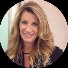 Lori Speir's Instagram, Twitter & Facebook