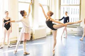 Here You Will Know How Dance Classes Can Help You Beat The Stress And How It Keeps You Fit Both Physically And Mentally Julie Kent Ballet Dancers Dance Careers