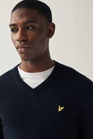 Lyle and scott v neck sale