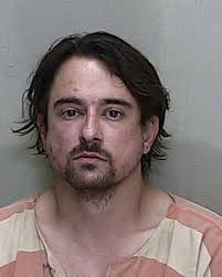 Man arrested after SWAT standoff in Ocala