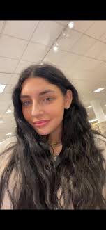 Hi! I'm Kat and I'm looking for roommates and apartments for next  year/semester. I'm an undergrad studying journalism and I have a sweet cat  named Binx. I'm very clean and quiet but