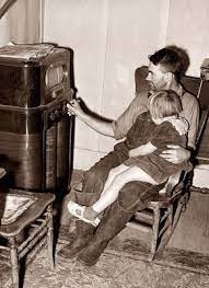 What They Watched Before Television History Old Pictures Old Time Radio