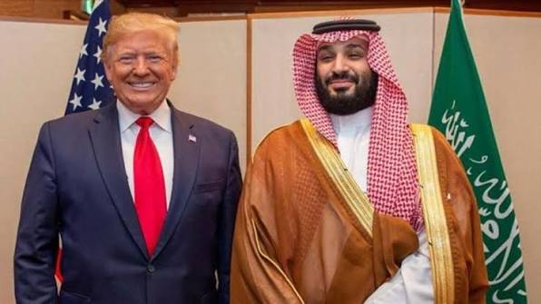 CNN, Donald Trump yönetimiyle Riyad'ın, Suudi Arabistan'ın uranyum  zenginleştirmesine izin verilmesi konusunda prensip anlaşmasına vardığını  bildirdi. Amerikan medya devinin konuya yakın kaynaklara ve incelediği  belgelere dayandırdığı habere göre ...