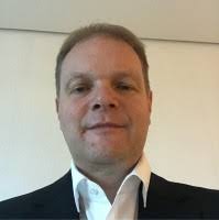 100+ perfiles de «Etter»