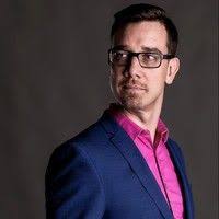 Ayo Makinde: Art director, content creator and…