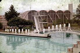 Piscina Antiguo Colegio De San Jose De La Salle Medellin Antioquia Colombia Hoy Actual Itm 2015 San Jose Piscina Disenos De Unas