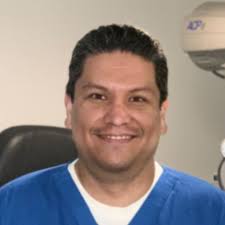 Hector Jesus Flores Orta, Oftalmólogo en Monterrey