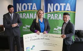 Também é possível consultar pelo aplicativo nota paraná. Colombiano Leva Premio Principal Do Nota Parana Em Novembro Band News Fm Curitiba