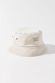 Uo Utility Bucket Hat In 2020 Bucket Hat Fashion Hats Women Clothes Sale