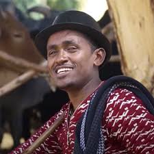 Download music from your favorite artists for free with mdundo. Hachalu Hundessa Ethiopian Singer And Activist Is Shot Dead The New York Times