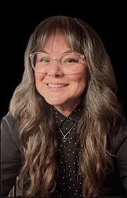 Annie Tinsley's Instagram, Twitter & Facebook