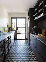 Bodenfliese winckelmans keramik e1144 rotbraun. Transitional Kitchen With Winckelmans Tile Floor Modern Kuche Von Herbeau Winckelmans Tiles Line Art Vanities Houzz