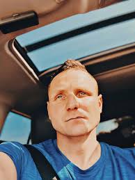 hi! i know it's early but i wanted to put out some feelers to see if anyone  will be moving in september/october this year? My lease ends end of  september and my