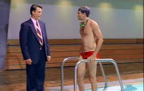 This is my job of cameraman on a documentary about franck dubosc. X Files Saison 10 Mulder En Slip Rouge Et Deux Hommages Graves Dans La Pierre Premiere Fr