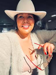 Jessie Kay (@jessiekayhere) • Instagram photos and videos