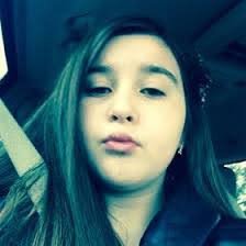 Jessica Deskins's Instagram, Twitter & Facebook