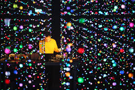 Four Tet Review Let There Be Lights And A Touch Of Magic In 2020 Lights Artist Dream Music Palace London