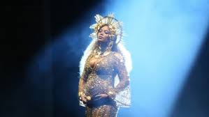 Beyoncé performs at the grammys! Beyonce Performs At Grammy Awards 2017 Pregnant With Twins Abc News