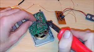 Sonda de exploración liviana y ergonómica la cabeza de exploración es robusta y liviana y los cables están. Tutorial Detector De Metales Con Radio Am Youtube