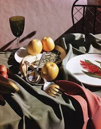 Dinner party (play), by pier vittorio tondelli. Videochat Dinnerparty 10 Tipps Fur Das Ideale Dinner Wahrend Corona Vogue Germany