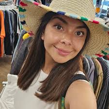 Happy Halloween! This is living with Chucky aka Chuy 🐶💕