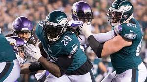 Eagles' Blount in 'straight enemy mode' with ex-Patriots teammates