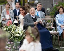 Inside Barbara Bush S Wedding See All The Photos Barbara Bush Magical Memories Bush Wedding