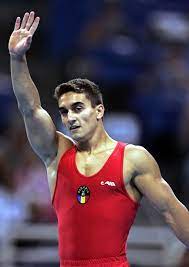 May 30, 2021 · gimnastul marian drăgulescu, în vârstă de 40 de ani, a câştigat duminică medalia de argint în finala de la sărituri, la cupa mondială de gimnastică artistică de la varna (bulgaria), cu o medie de 14,525 puncte. Marian DrÄƒgulescu Revine Cu Medalii Aur È™i Bronz La Cupa Israelului La GimnasticÄƒ Ziarul De Sport