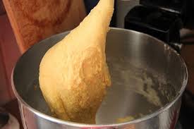 Recette Croissants Facon Boulangerie La Cuisine Familiale Un Plat Une Recette Recette Recette Croissant Recettes De Cuisine Faciles Recette