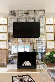 Antiqued Mirror Wall Tutorial By Amyhowardhome Mirrored Spaces Are The Designer S Secret Way To Make Smaller Are Antika Ayna Ev Dekorasyonu Mobilya Fikirleri