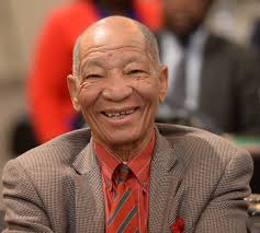 Boekuittreksel: Vir 'kleurling' maak ons kommatjies in die lug